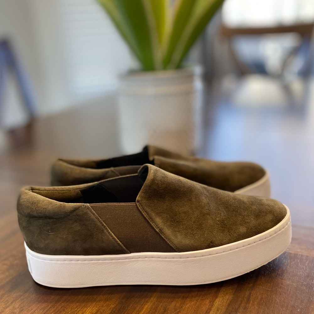 Vince | Suede Warren Sneaker | Olive | Size 12